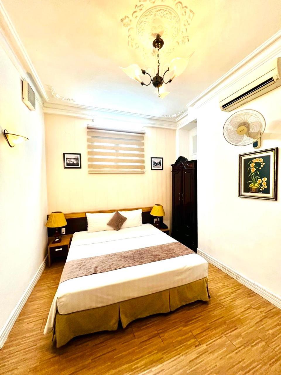 Hanoi Win Hotel & Travel Luaran gambar