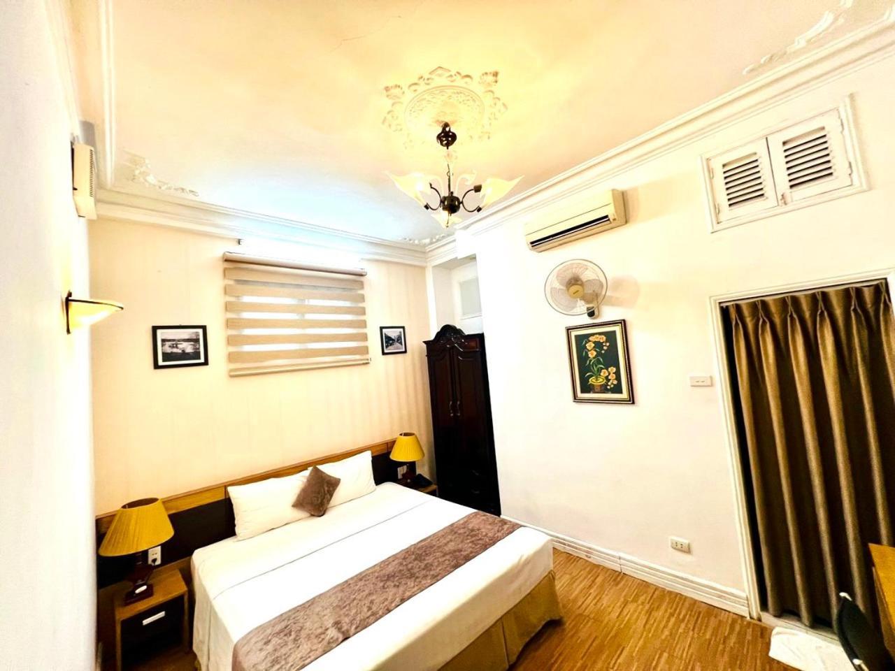 Hanoi Win Hotel & Travel Luaran gambar